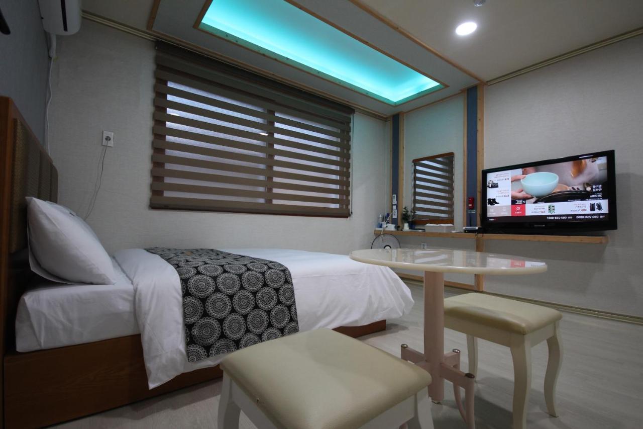 Rg Pension Hadong Exterior photo