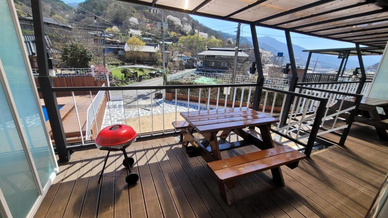 Rg Pension Hadong Exterior photo