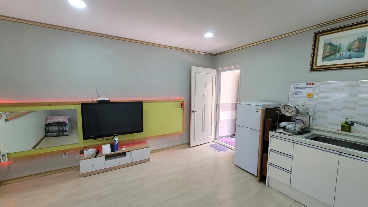 Rg Pension Hadong Exterior photo