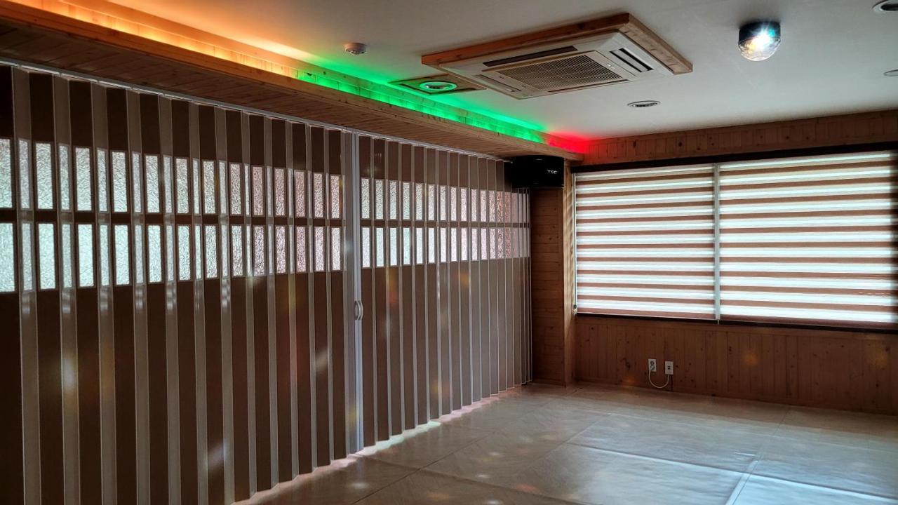Rg Pension Hadong Exterior photo