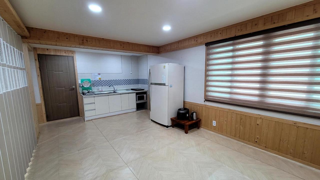 Rg Pension Hadong Exterior photo