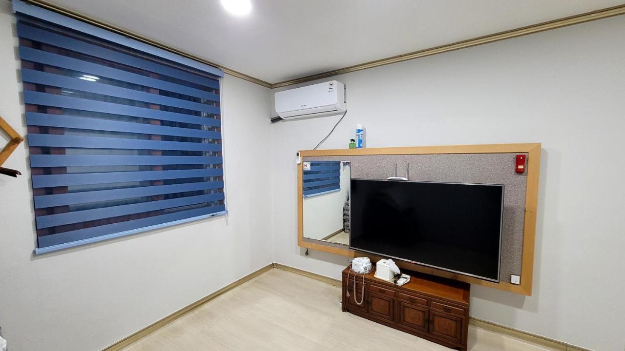 Rg Pension Hadong Exterior photo
